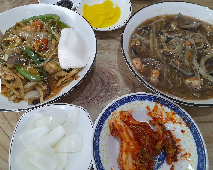 Shinjjamppong Korean Restaurant