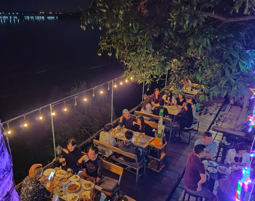 Mekong Garage Bar