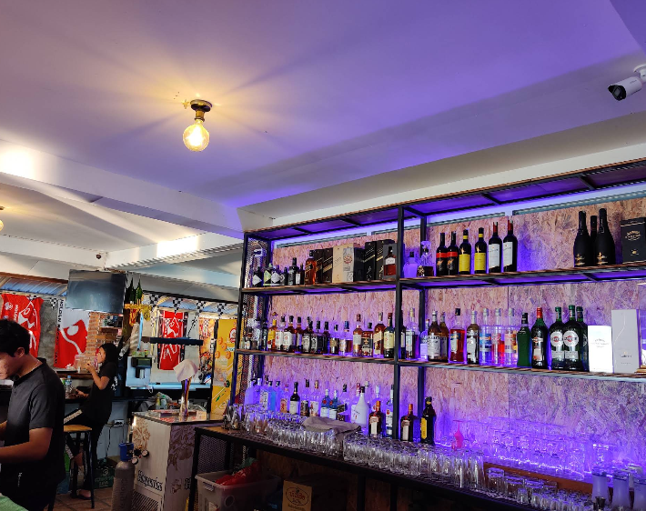 Mekong Garage Bar