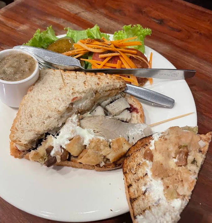 Joma Bakery Cafe Nam Phou
